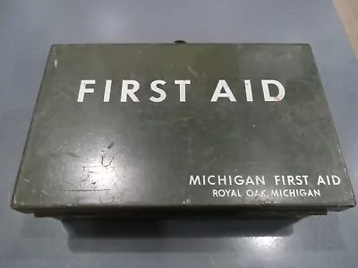 Vintage Metal First Aid Box Michigan First Aid. Royal Oak Michigan/not Oil Can • $25