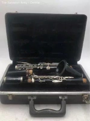 Vintage Bundy Black Wooden France Closed Holes Mouthpiece Clarinet W/ Case Cover • $12.50