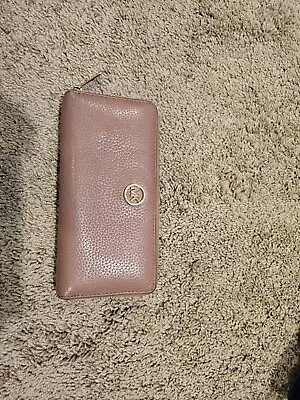 Michael Kors Zip Wallet Used. Rose With Gold Hardware.  • $13