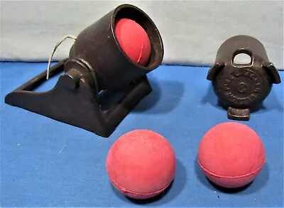 Set Of 2 Rubber Balls For Kilgore Fire Cracker Cannon Or Mortar • $23.85