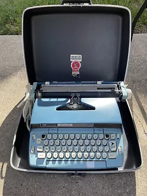 Vintage Smith Corona Blue Coronet Automatic 12 Typewriter With Case • $50