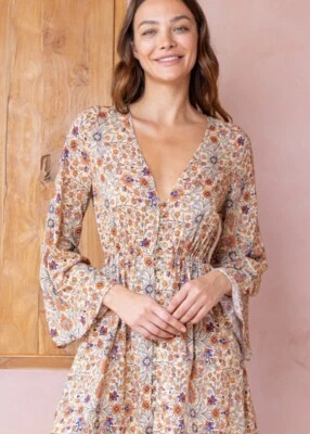 $90 • Buy Tigerlily Gaia Fortuna Dress NWT Size 8