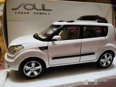 $123.39 • Buy 1/18 KIA SOUL CAR MODEL DIECAST MODEL White