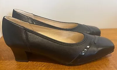 £10 • Buy Equity Ladies Court Shoe Size 7 EEE Wendy Style Black