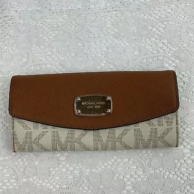 Michael Kors Vanilla MK Logo Leather Wallet Brown Creme Zip Snap Pockets • $32.37