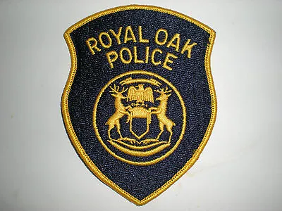 Royal Oak Michigan  Police Department Patch • $4