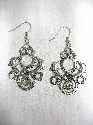 NEW STEAMPUNK TWIN DOLPHINS W GEARS & COGS DANGLING PEWTER PENDANT EARRINGS • $19.99