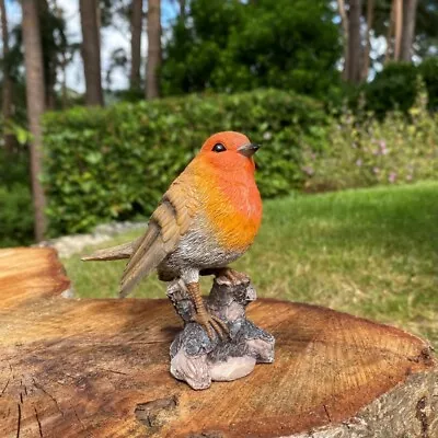 Robin On A Tree Stump Garden Ornament Resin Bird Sculpture Figurine • £9.99