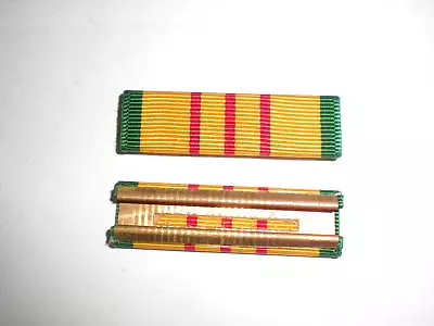 Us Army 1960's Vietnam Service Medal Ribbon -crimped Back • $2.50