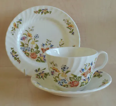 Aynsley England Cottage Garden Cup Saucer And Plate Trio - A • £8