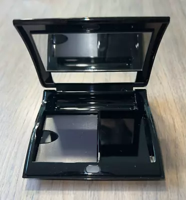 NIB Mary Kay Magnetic Mirror Compact  #017362 Unfilled • $9.99