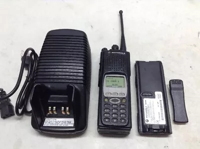 MOTOROLA XTS5000 III UHF R1 380-470mhz P25 DIGITAL RADIO H18QDH9PW7AN FPP • $500