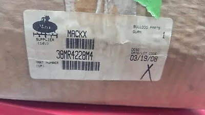 38mr4228m4  Genuine Mack Oem Air Horn Nos • $300