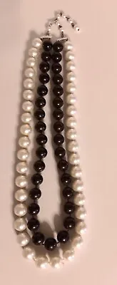 Stunning Vintage Black & White Pearl Necklace Stamped Hong Kong 12   • $12