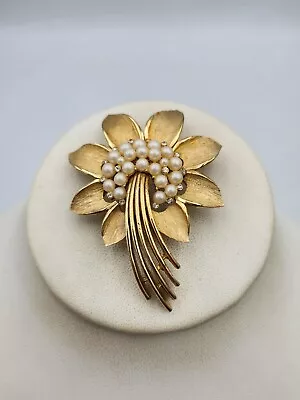 Vintage Crown Trifari Goldtone Faux Pearl Crystal Rhinestone Flower Brooch • $49.99