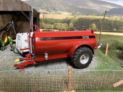 £41 • Buy 1 32 Britains Hi Spec 3000 Slurry Tanker Conversion 