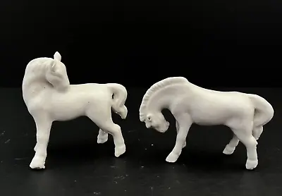 Vintage Pair Miniature White Horses Porcelain Animal Figurines  • $12
