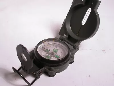 Tactical Green Clamshell Mirror Navigational Pocket Compass Camping • $9.99