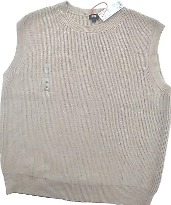 Uniqlo Crew Neck Knitted Vest Size Xl • $34