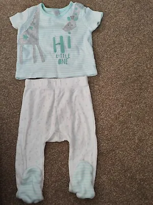 £2 • Buy Baby Outfit Age 0-3months By Mini Club At Boots Unisex