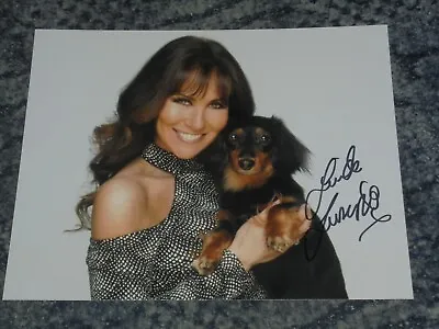 LINDA LUSARDI - MODEL / ACTRESS  - 10x8 PHOTO SIGNED (14) • £7.99