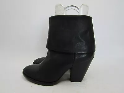 Vince Camuto Womens Size 8.5 B Black Leather Chelsea Ankle Fashion Boots Bootie • $33.24