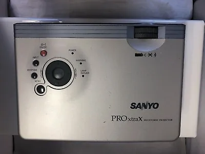 £25 • Buy SANYO PRO XtraX PLC-XU47 Projector ***** FAULTY FOR SPARES OR REPAIR *****