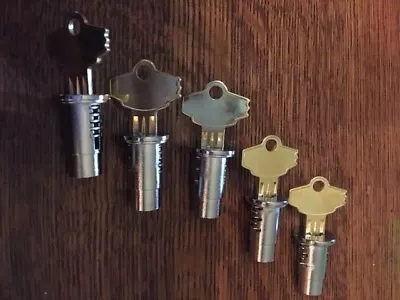 Oak Northwestern A&A Komet Eagle Vending Bulk Machine Lock & Keys - Set Of 5 • $34.50