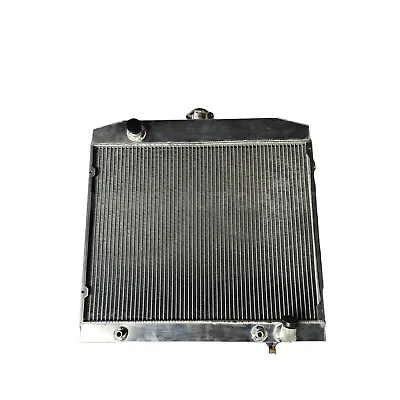 Radiator For Mercedes Benz W108/W109 W111 300 SEL 280 SE SEL 1968-1972 AT • $169