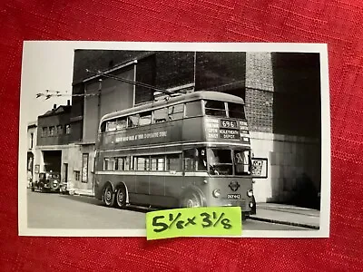 LONDON TROLLEYBUS PHOTO B/W No 442 DGY442 Route 696 WOOLWICH GRANADA • £0.99