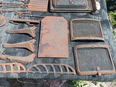 $275 • Buy Vintage Cast Iron Wood Stove Parts Lot