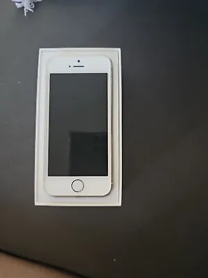 Apple IPhone 5 - 16GB - White & Silver (Unlocked) A1429 (GSM) (AU Stock) • $40
