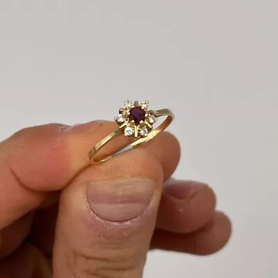 New 14k Yellow Gold Round Ruby & Diamond Flower Ring Size 6 0.23ctw • $200