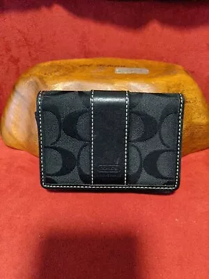  Rare Coach Black Signature Leather Snap Card Compartment🛍️👛 • $85.64