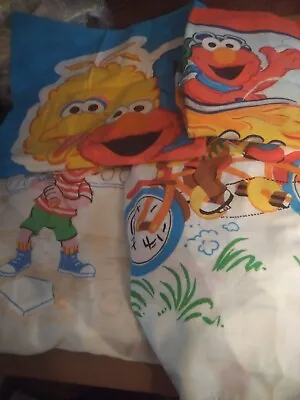 2 Sesame Street Fitted Twin Sheets & 2 Pillow Cases Big Bird Elmo Cookie Monster • $28