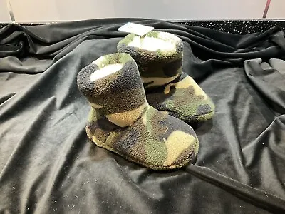 M&S Boys Camouflage Fleece Slipper Boots BNWT Size 11 Fleece Lining Hard Sole • £3