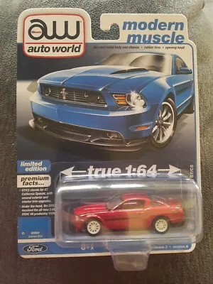 Auto World Modern Muscle 2012 Ford Mustang GT/CS Ultra Red Chase • $50