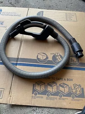 Electrolux Oxygen EL7062 EL7062A Canister Vacuum Swivel Electric Power Hose • $49.95