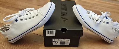 £20.99 • Buy Mens Bnib Voi Jeans Quality Well Made White Low Top Pumps Trainers Canvas Size 8