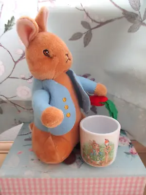 Vintage - Peter Rabbit - Melamine Egg Cup ( 1992 ) + Peter Rabbit Soft Toy • £6.50