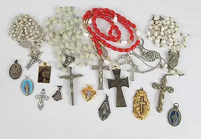 Vintage Religious Christianity Jewelry Lot Medal Rosary Crucifix And More 15-PC • $1.99
