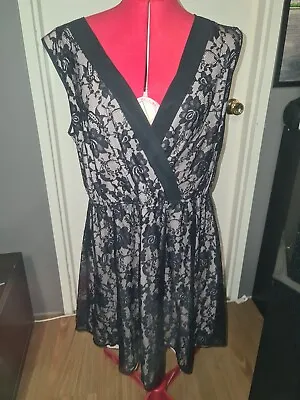 $25 • Buy ASOS Curve Black Lace Dress - Size US16