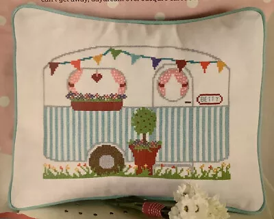 Cross Stitch Chart - Retro Caravan Cushion • £1.20