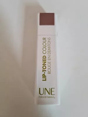 UNE Lipstick Rouge • £0.99