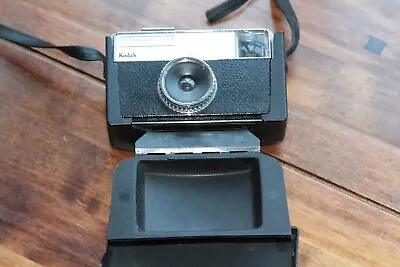 Vintage Kodak Instamatic 133X Camera 35mm Film Camera With Case. Working • £7.50