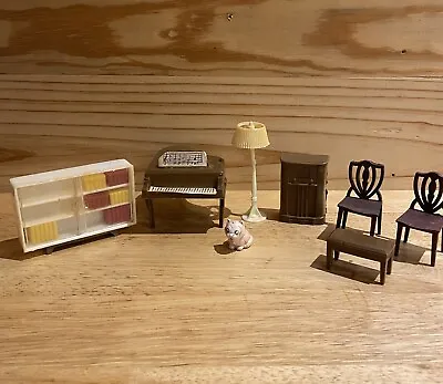 Lot Of (8)Plastic Vintage Doll Furniture Miniatures • $9