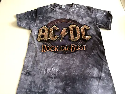 AC/DC Rock Or Bust 2016 Tour T SHIRT Small Mens New • £6.99
