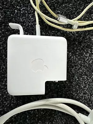 Apple MacBook Pro Power Adapter 60w MagSafe 2 A1435 • £2.50