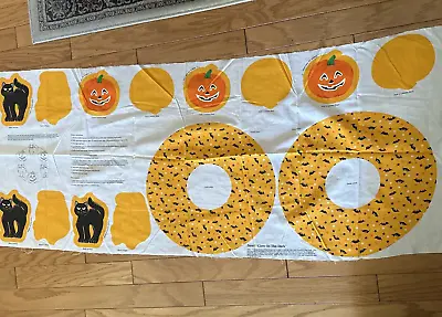 $10 • Buy Vtg Fabric Panel You Sew Halloween Wreath With Black Cats & Pumpkins You Stuff