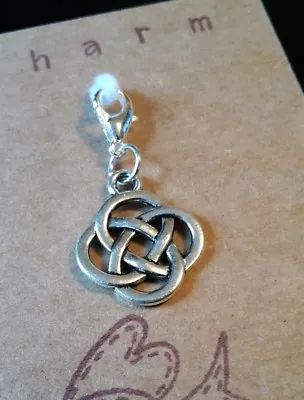 Celtic Knot Clip On Charm For Bracelet Keyring Handbag Zip Purse Gift • £2.40